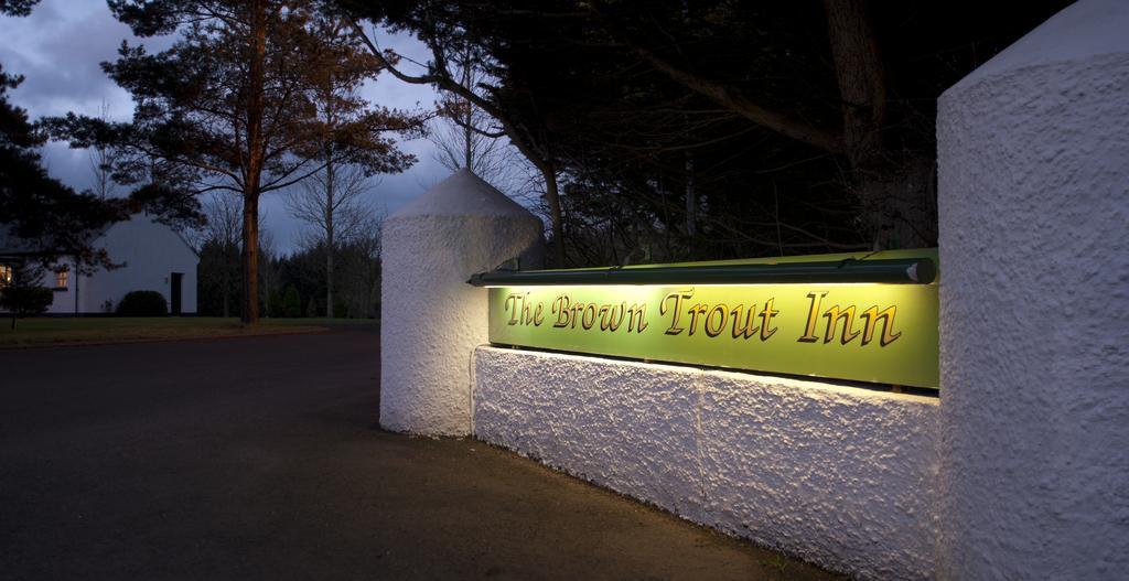 Aghadowey Brown Trout Golf & Country Inn מראה חיצוני תמונה
